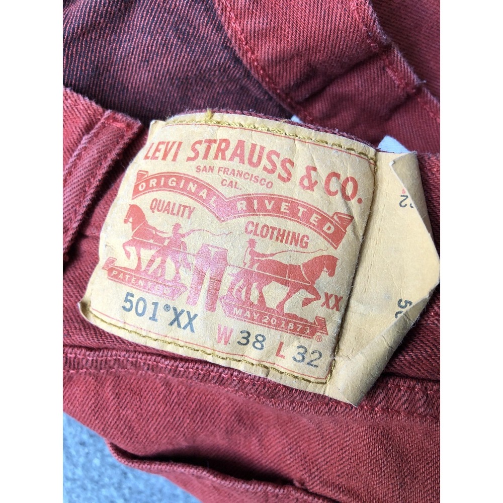Levis 501 Jeans Mens 37x28 (38x32) Red Denim Straight Leg Button Fly Pants - Picture 2 of 8